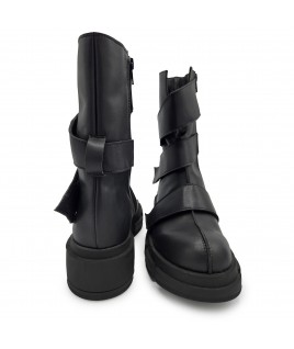 Bandage Boots In Black